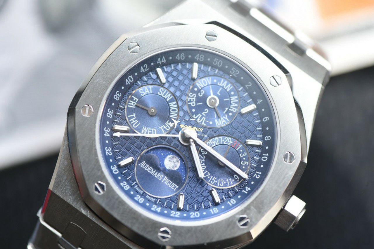 【 Video analysis 】BBR Factory Audemars Piguet 皇家橡树万年历一比一高仿 top 复刻手表26574ST.OO.1220ST.03，26574PT.OO.1220PT.01，26574OR.OO.1220OR.03等 wrist watch  / AP269