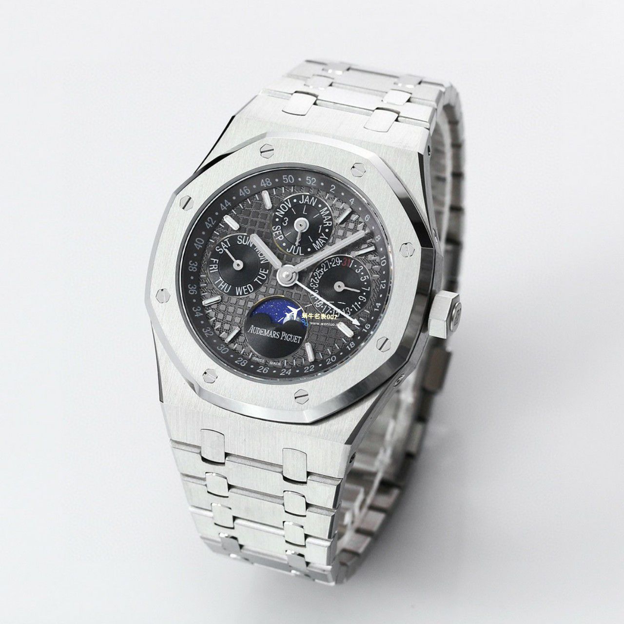 【 Video analysis 】BBR Factory Audemars Piguet 皇家橡树万年历一比一高仿 top 复刻手表26574ST.OO.1220ST.03，26574PT.OO.1220PT.01，26574OR.OO.1220OR.03等 wrist watch  / AP269