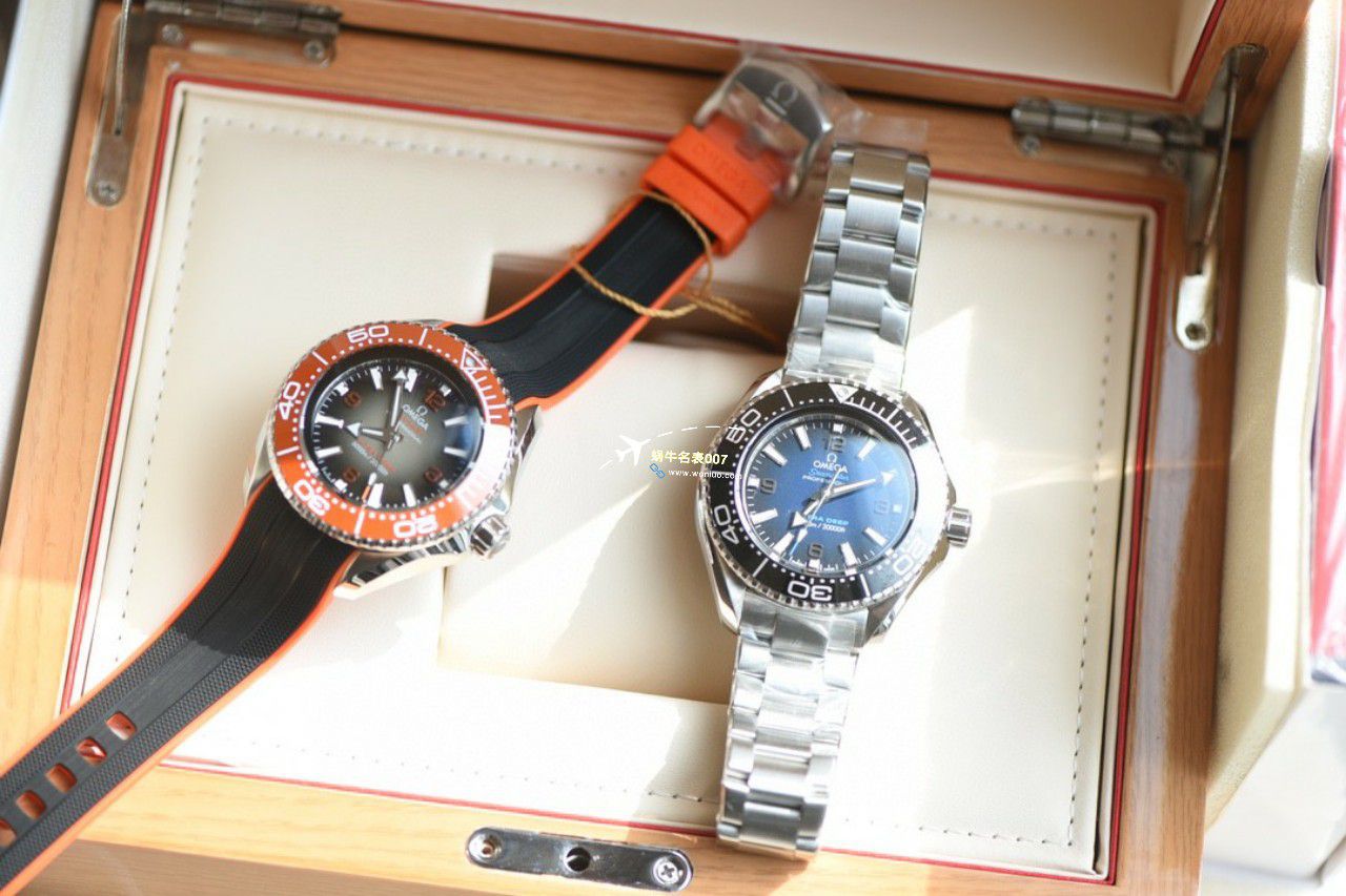 【 Video analysis 】原单品质OMEGA Seamaster 海王6000米215.30.46.21.06.001，215.30.46.21.03.001 wrist watch  / M787