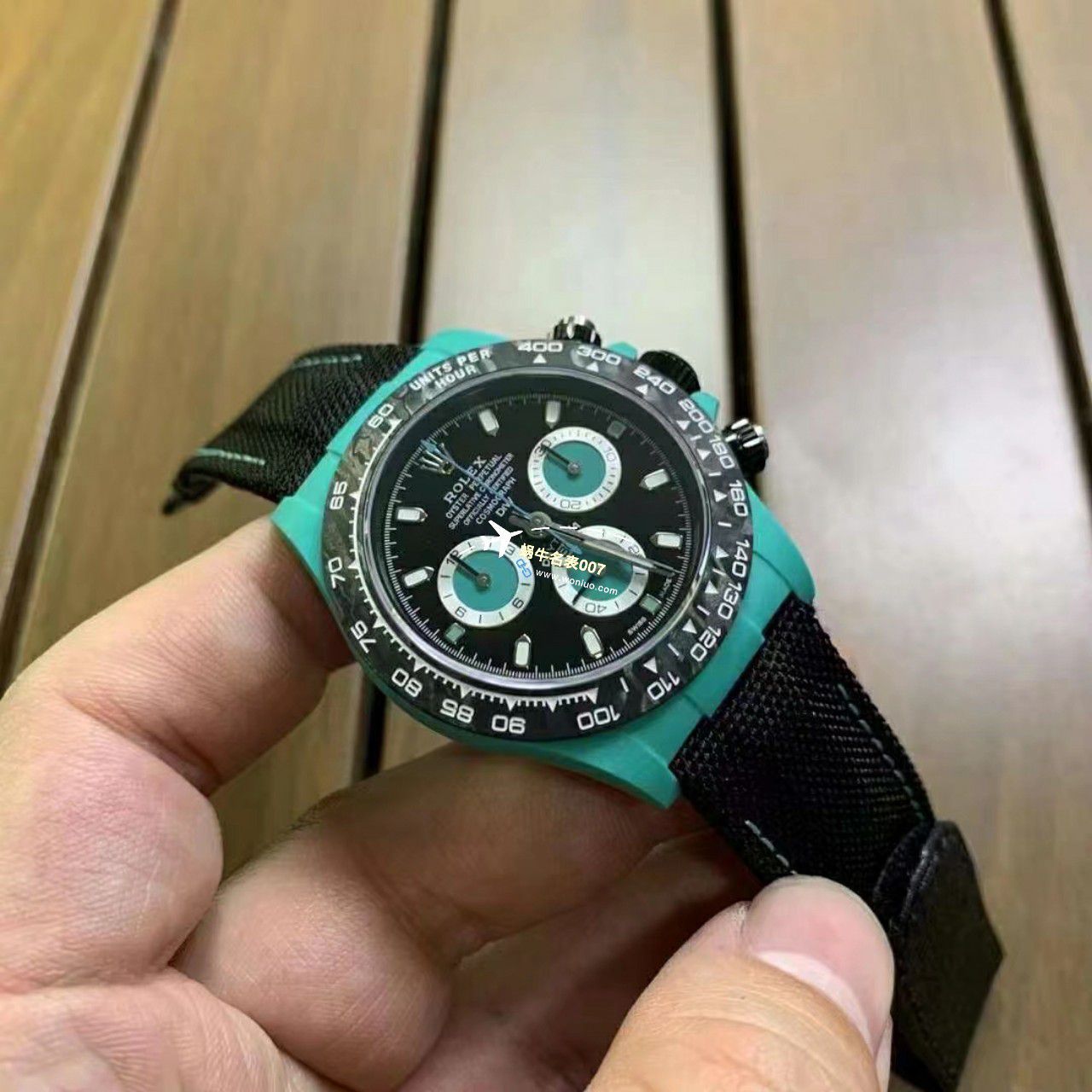 【 Video analysis 】一比一 top 复刻高仿手表Diw顶配 carbon fiber  Ditongna  / R808