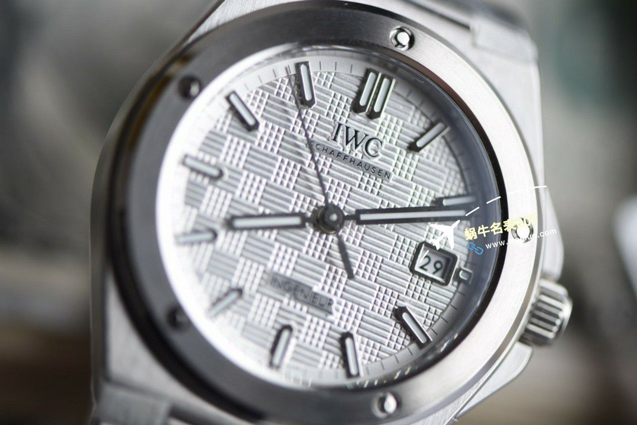 【 Video analysis 】V7 Factory IWC IWC 表高仿工程师系列IW328901，IW328902，IW328903 wrist watch 。 / WG621