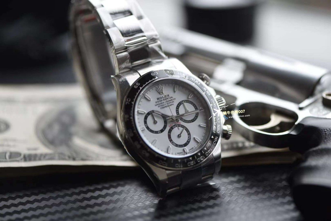 clean Factory c Factory 超A高仿复刻手表 Rolex  Cosmograph Daytona  Ditongna 新款4131 Movement 熊猫迪水泥灰m126500LN-0001，m126519ln-0006 wrist watch  / R810