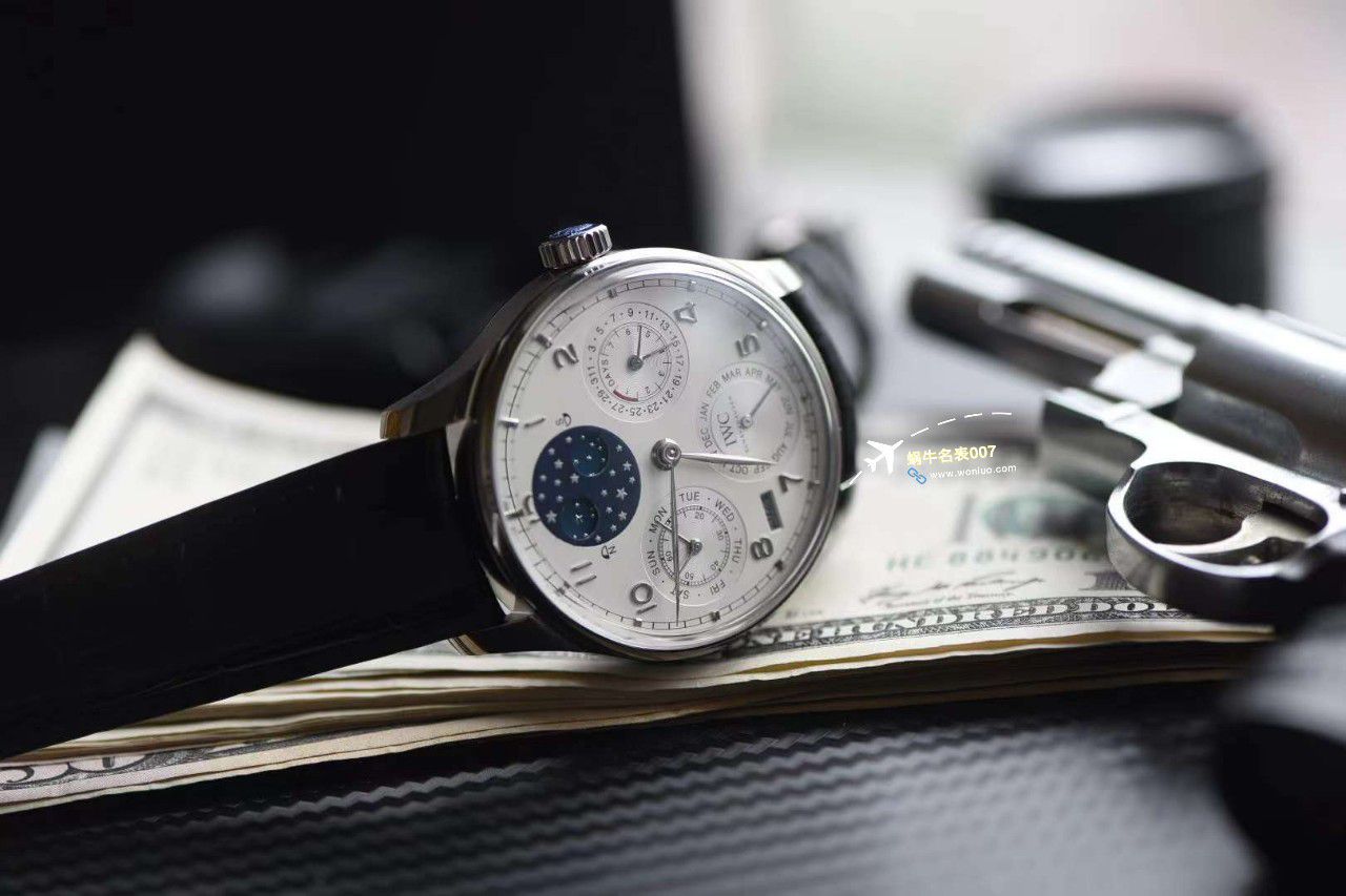 【 Video analysis 】APS Factory  IWC IWC葡萄牙系列万年历 wrist watch  IW503406超A复刻高仿手表 / AP626