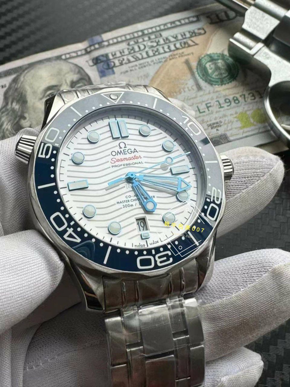 VS Factory 新款OMEGA Seamaster 300白面蓝针一比一高仿手表522.30.42.20.04.001 wrist watch (东京2020奥运款) / M797