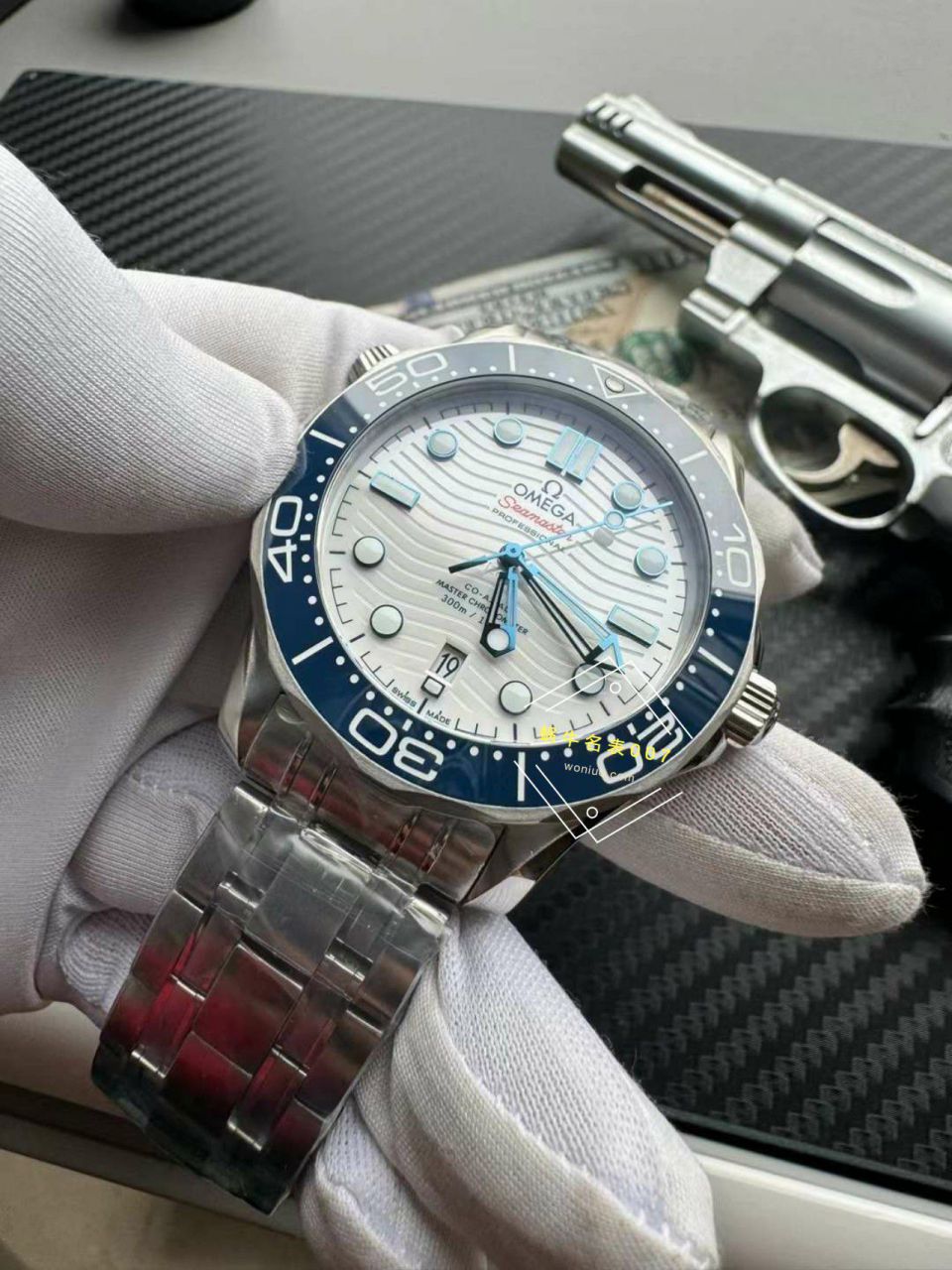 VS Factory 新款OMEGA Seamaster 300白面蓝针一比一高仿手表522.30.42.20.04.001 wrist watch (东京2020奥运款) / M797