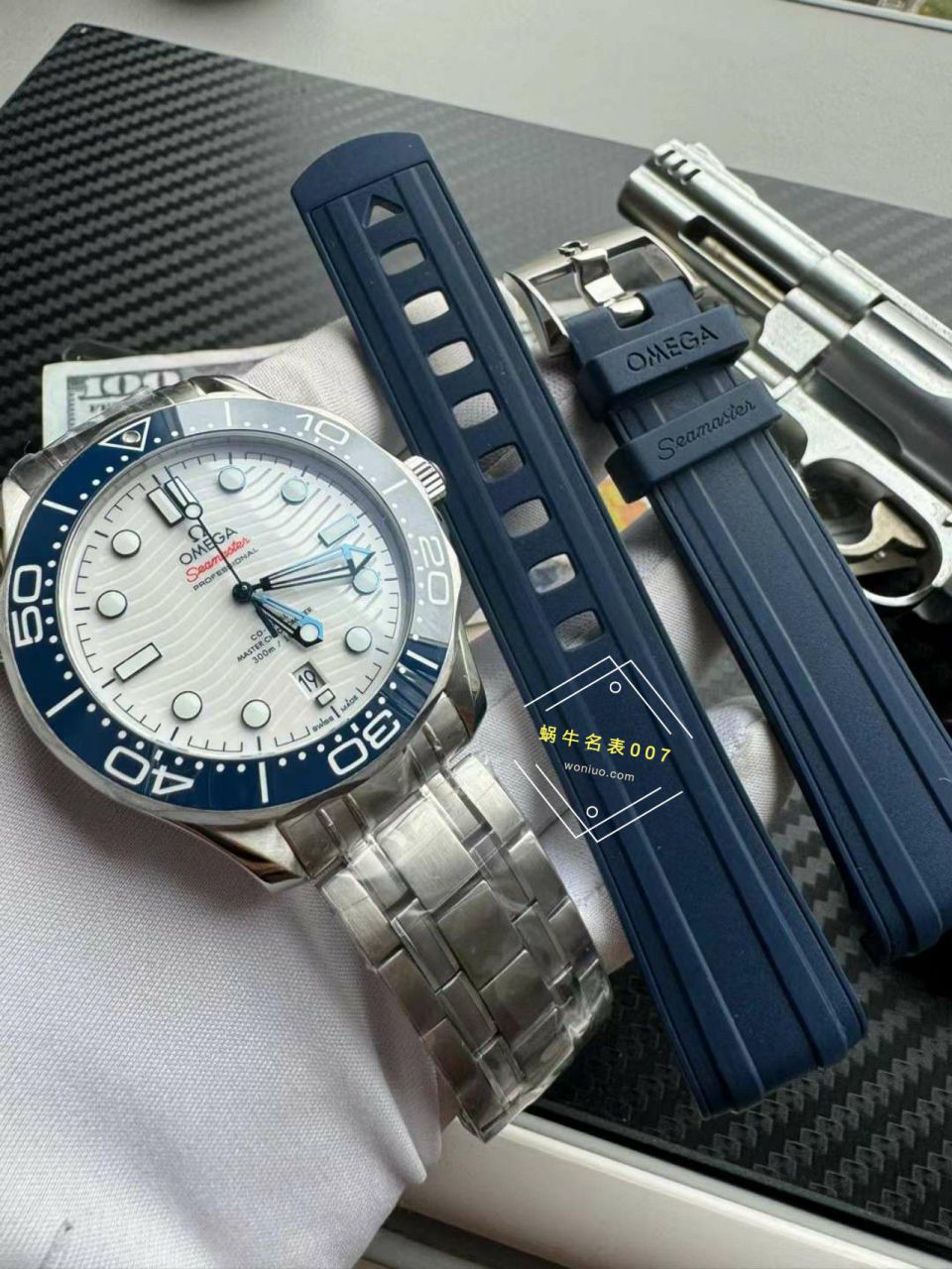 VS Factory 新款OMEGA Seamaster 300白面蓝针一比一高仿手表522.30.42.20.04.001 wrist watch (东京2020奥运款) / M797