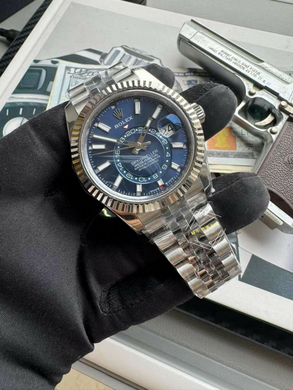  Video analysis  Rolex Sky-Dweller纵航天行者一比一高仿手表m336934-0005，m336934-0008，m336934-0004，m336934-0002 wrist watch  / R832