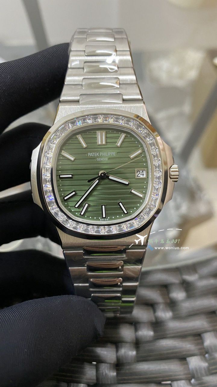 3k Factory 超A复刻 PATEK PHILIPPE  Nautilus 钻圈高仿5711/1300A-001 wrist watch  / BD390