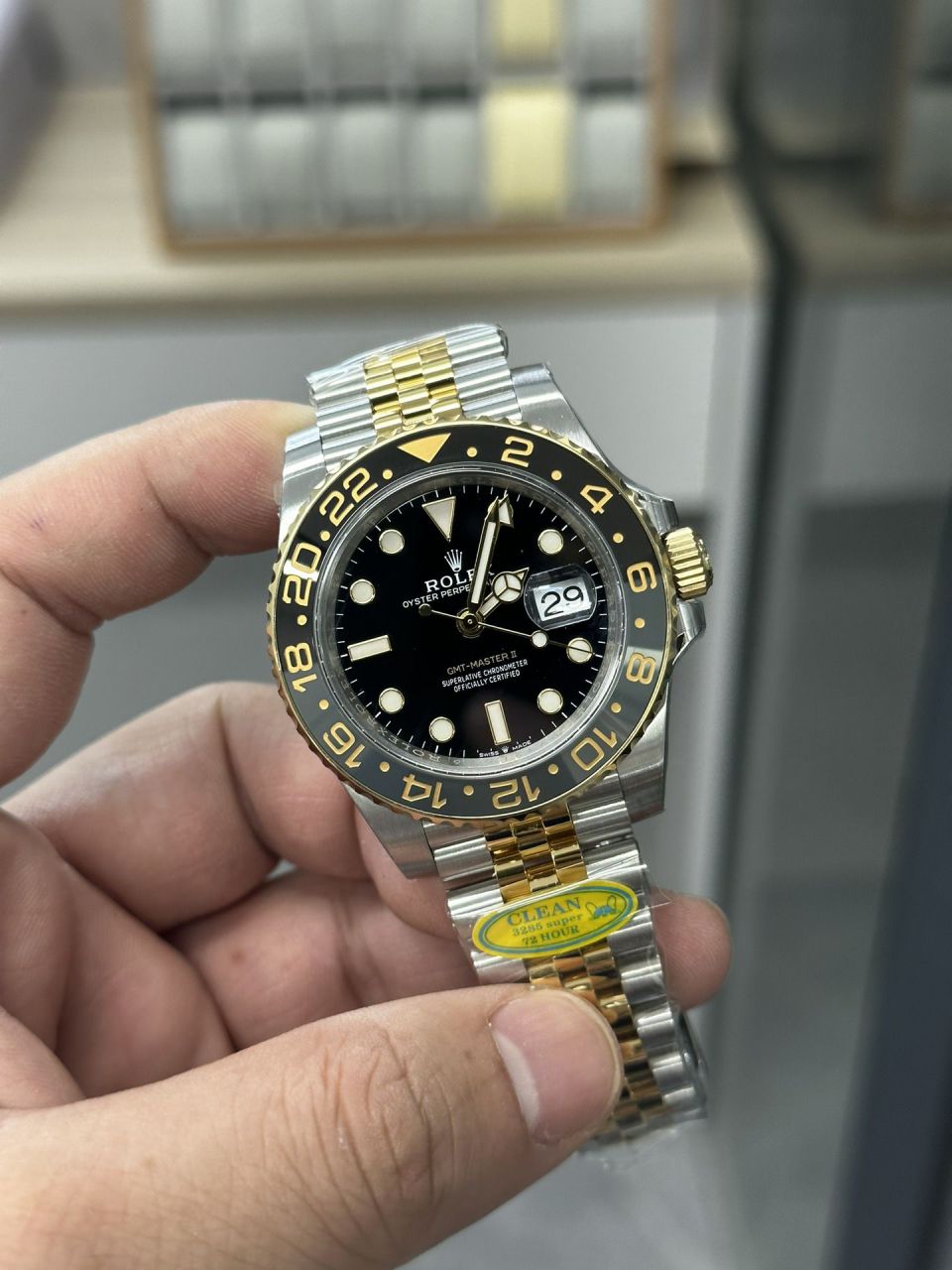 clean Rolex 一比一复刻高仿手表 GMT MASTER 皮蛋圈m126713grnr-0001 wrist watch  / R838