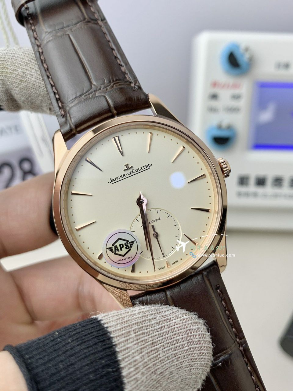  Video analysis APS Factory  Jaeger-LeCoultre 月相 top 复刻高仿超薄月相1368480，1362511，1368471，1368430手表 / JJ196