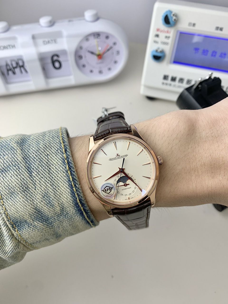  Video analysis APS Factory  Jaeger-LeCoultre 月相 top 复刻高仿超薄月相1368480，1362511，1368471，1368430手表 / JJ196