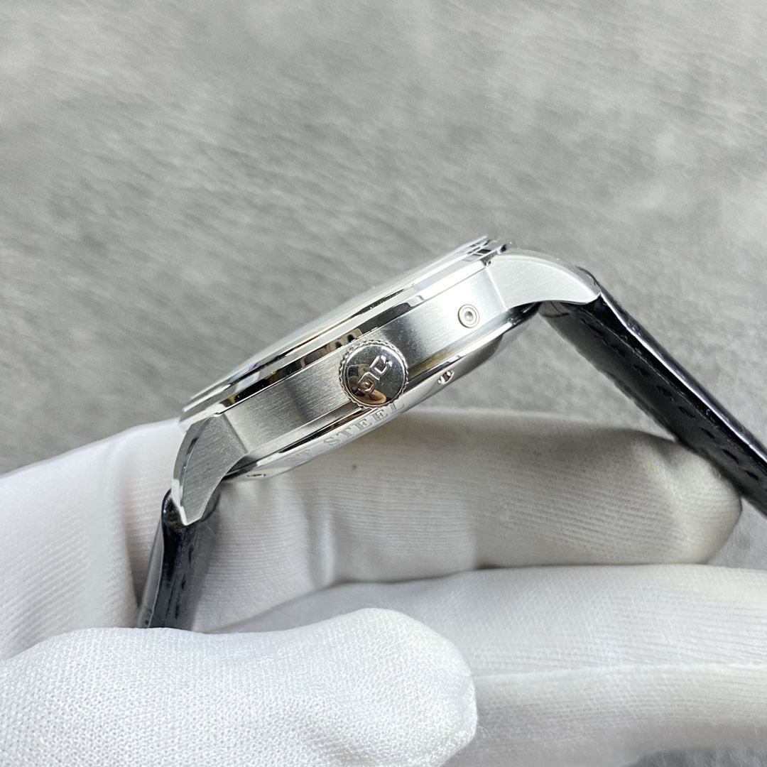 Video analysis glashuette original原创议员月相 top 复刻高仿100-04-05-12-30，1-36-04-01-02-61，1-36-24-02-05-62 / GLA070