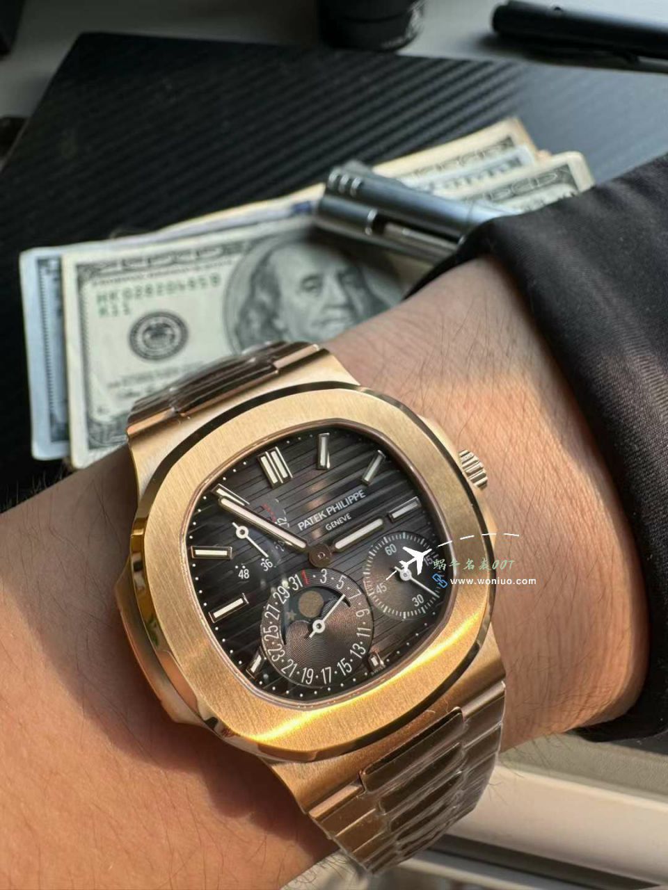 PPF PATEK PHILIPPE 运动优雅 Nautilus 一比一高仿复刻5712/1R-001 wrist watch  / BD391