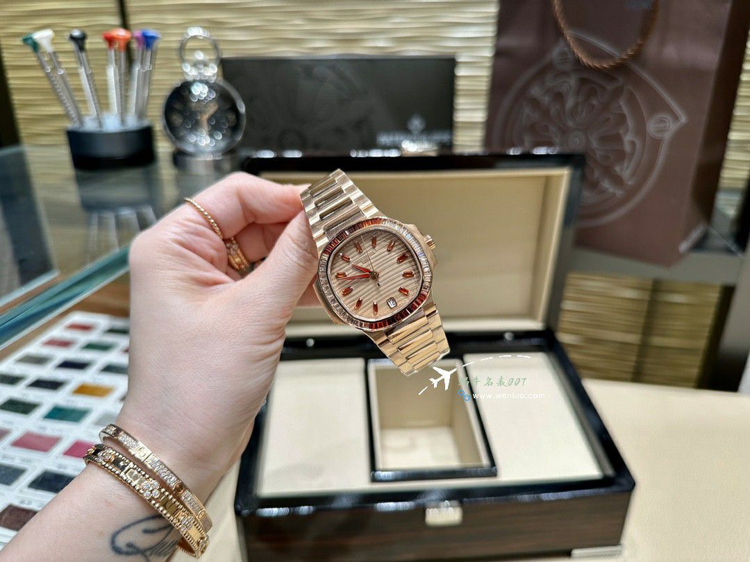 3K Factory  PATEK PHILIPPE 运动优雅一比一复刻高仿 Nautilus 女表7118/1300R-001 / BD392