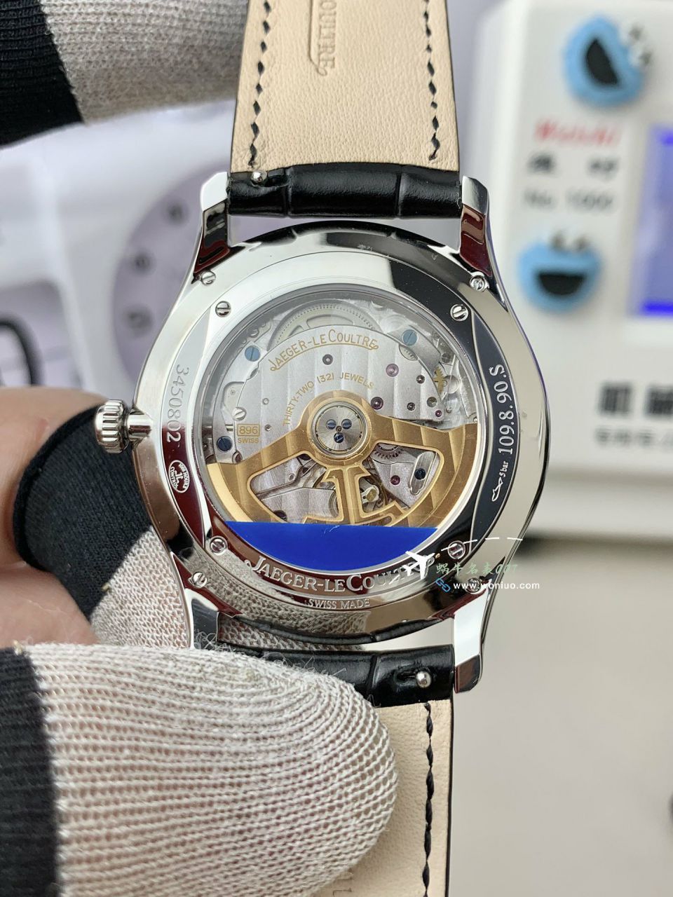 APS Jaeger-LeCoultre 大师系列复刻高仿两针半1212510，1218420 wrist watch  / JJ198