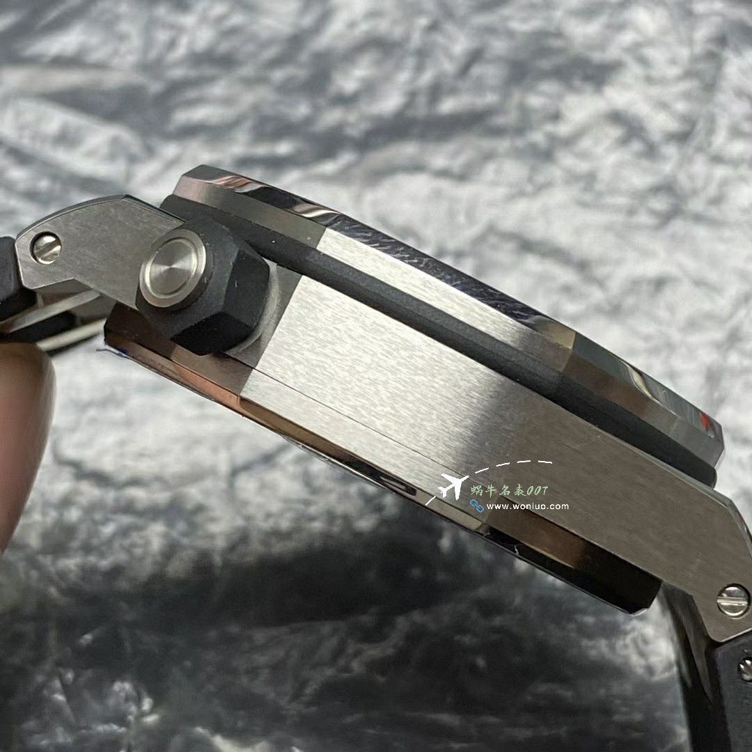 APS top 复刻高仿Audemars Piguet  Royal Oak Offshore 系列15703ST.OO.D002CA.01 wrist watch  / AP272