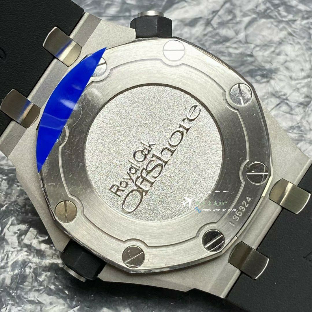 APS top 复刻高仿Audemars Piguet  Royal Oak Offshore 系列15703ST.OO.D002CA.01 wrist watch  / AP272