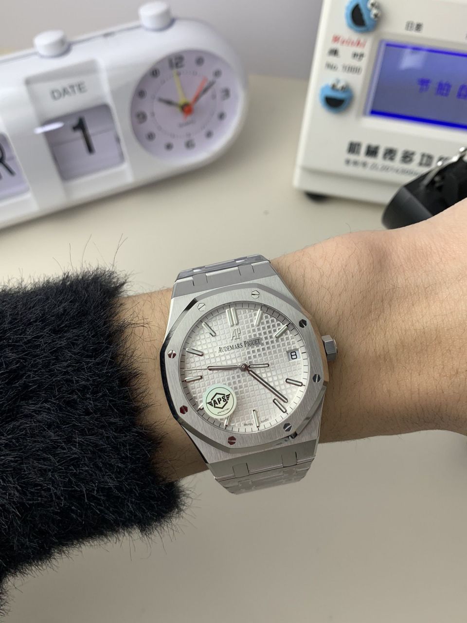 APS复刻高仿Audemars Piguet 皇家橡树系列15500ST.OO.1220ST.04 wrist watch  / AP273