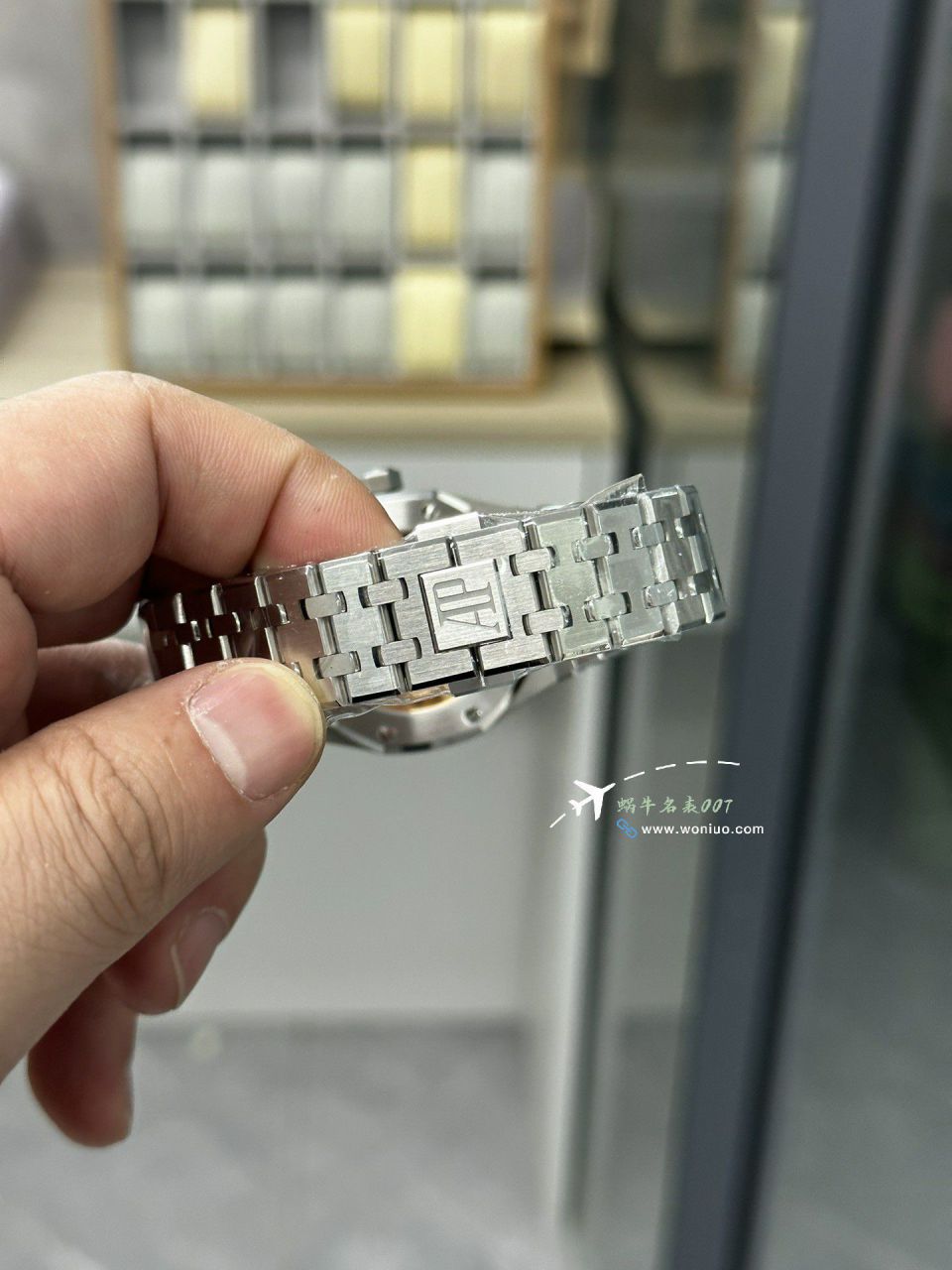 APSAudemars Piguet 皇家橡树复刻高仿 wrist watch 15451ST.ZZ.1256ST.03，15451ST. ZZ.1256ST.01，15451ST.ZZ.D011CR.01，15451ST.ZZ.1256ST.02 / AP276