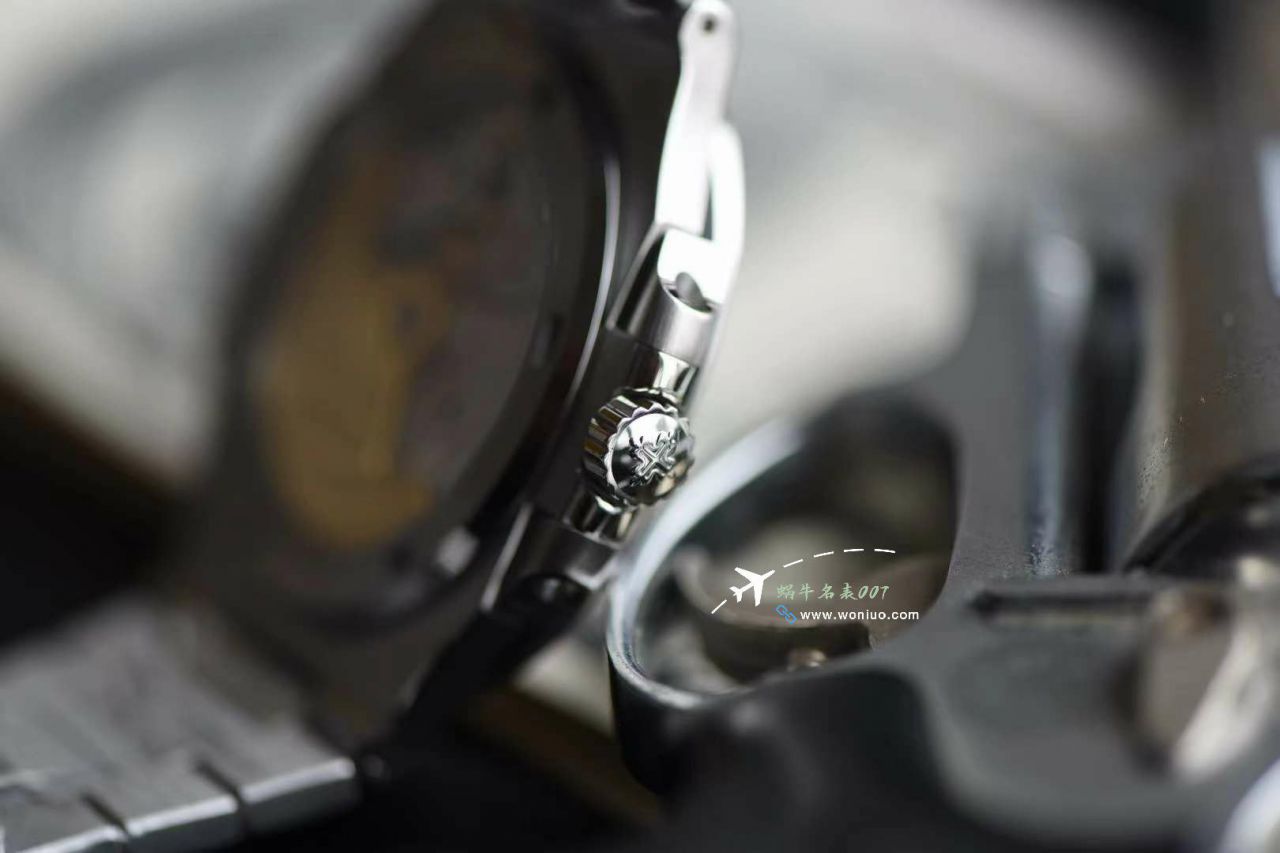  Video analysis 3K一体机 PATEK PHILIPPE 运动优雅 Nautilus 复刻高仿5711/1A 010 wrist watch  / bd393