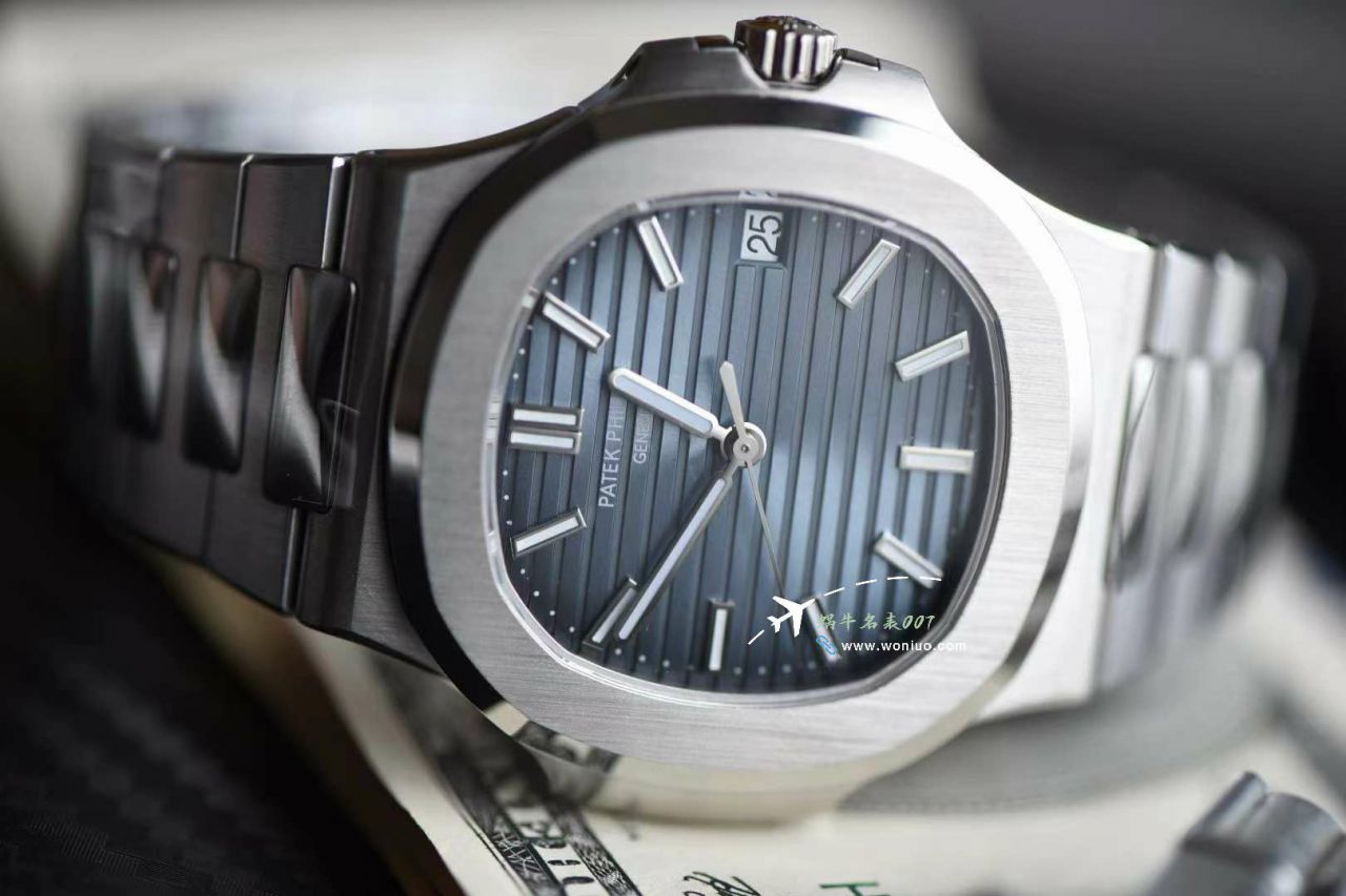  Video analysis 3K一体机 PATEK PHILIPPE 运动优雅 Nautilus 复刻高仿5711/1A 010 wrist watch  / bd393