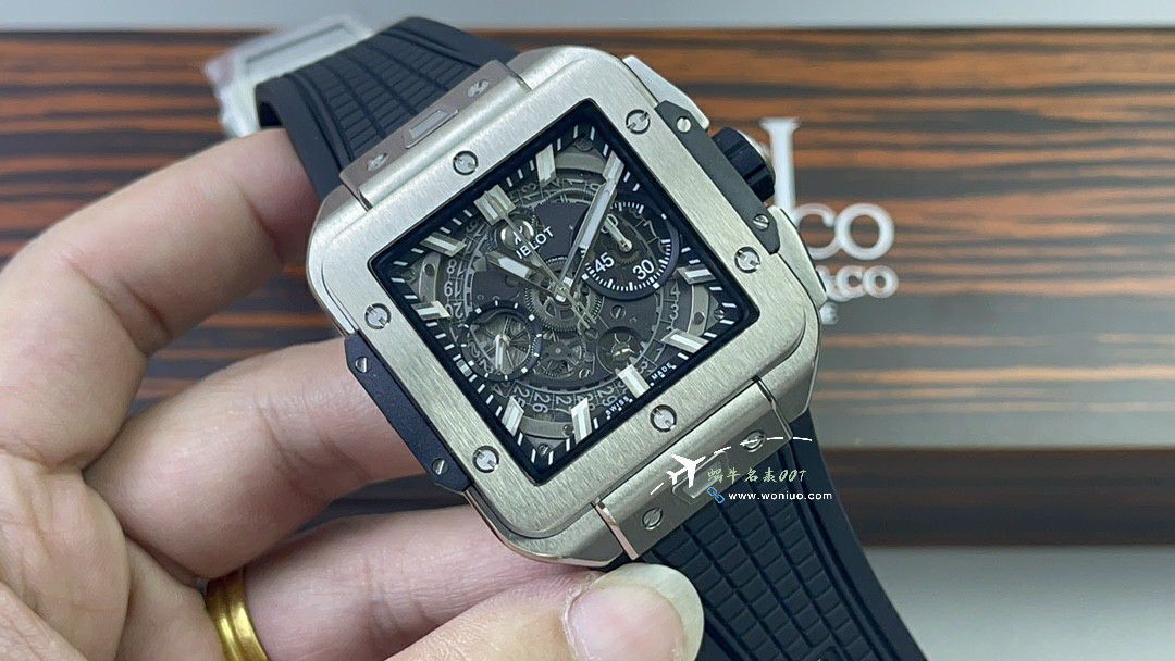 BBF hublot SQUARE BANG UNICO方形一比一复刻高仿表821.OX.0180.RX，821.OM.0180.RX，821.NM.0170.RX，821.NX.0170.RX / YB131