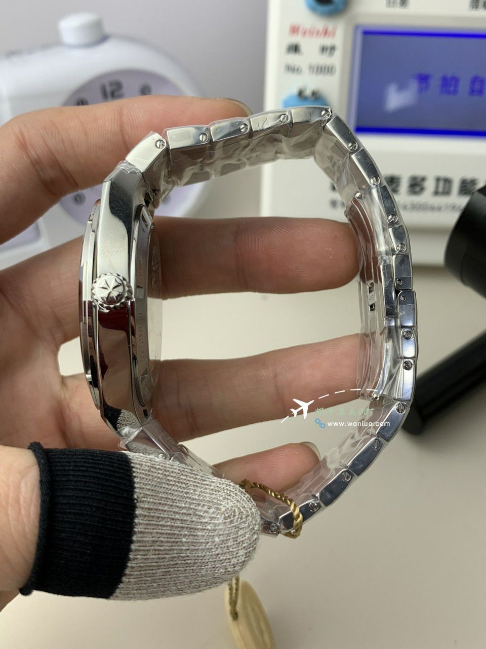 PPF Vacheron Constantin   Overseas 钢王复刻高仿4520V/210A-B483 wrist watch  / JS266