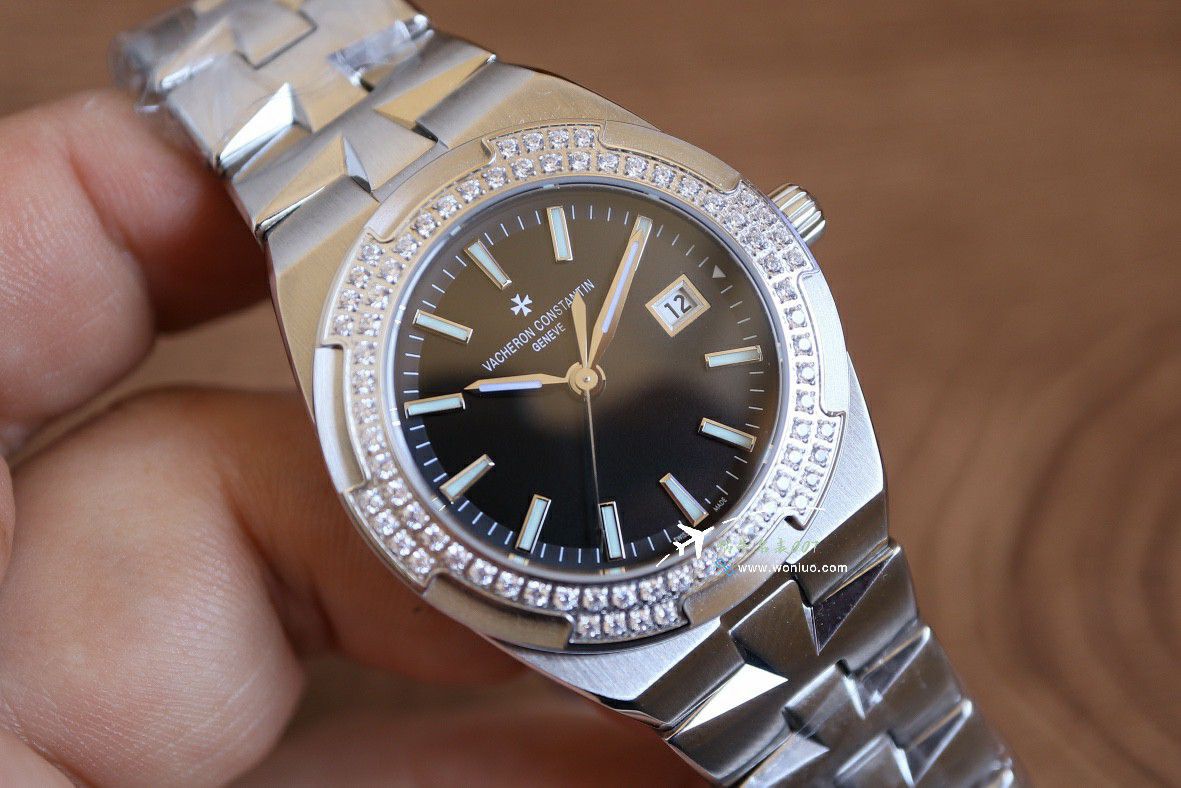 CCVacheron Constantin   Overseas 女表一比一复刻高仿1205V/100A-B591，1225V/200R-H015，1225V/200A-B590 wrist watch  / JS268