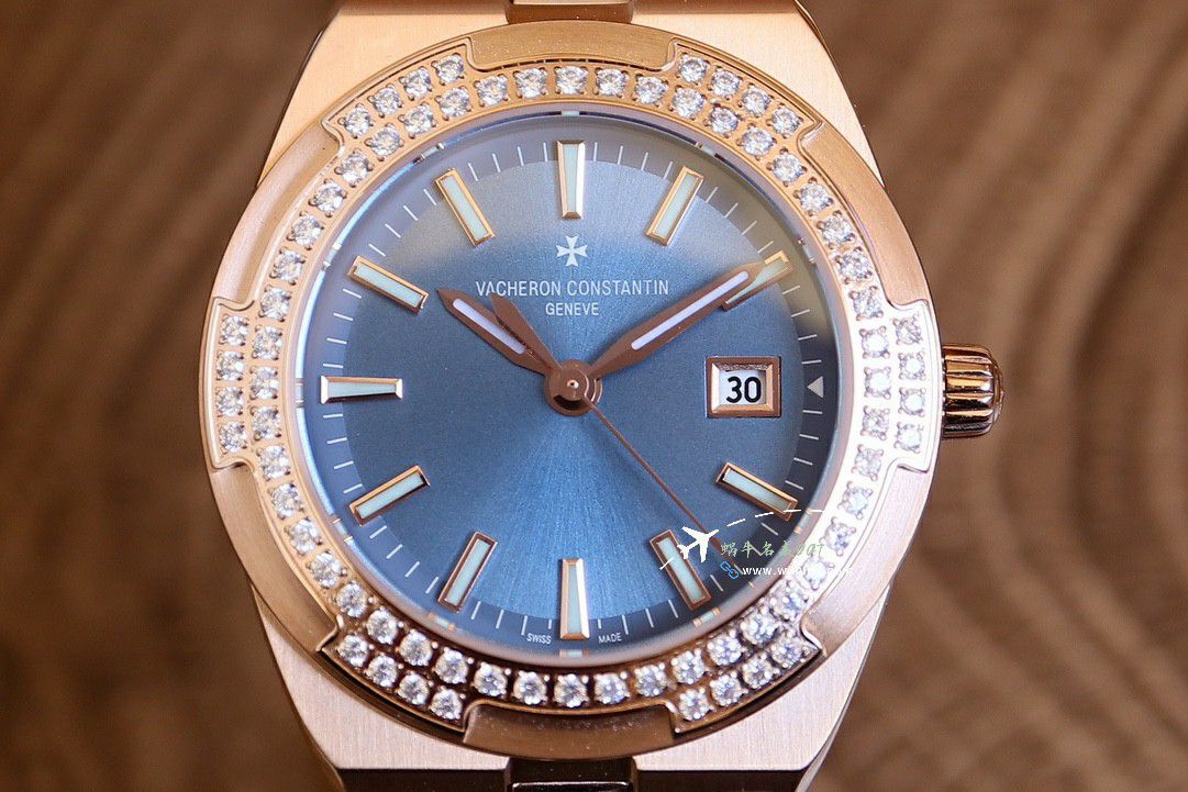 CCVacheron Constantin   Overseas 女表一比一复刻高仿1205V/100A-B591，1225V/200R-H015，1225V/200A-B590 wrist watch  / JS268