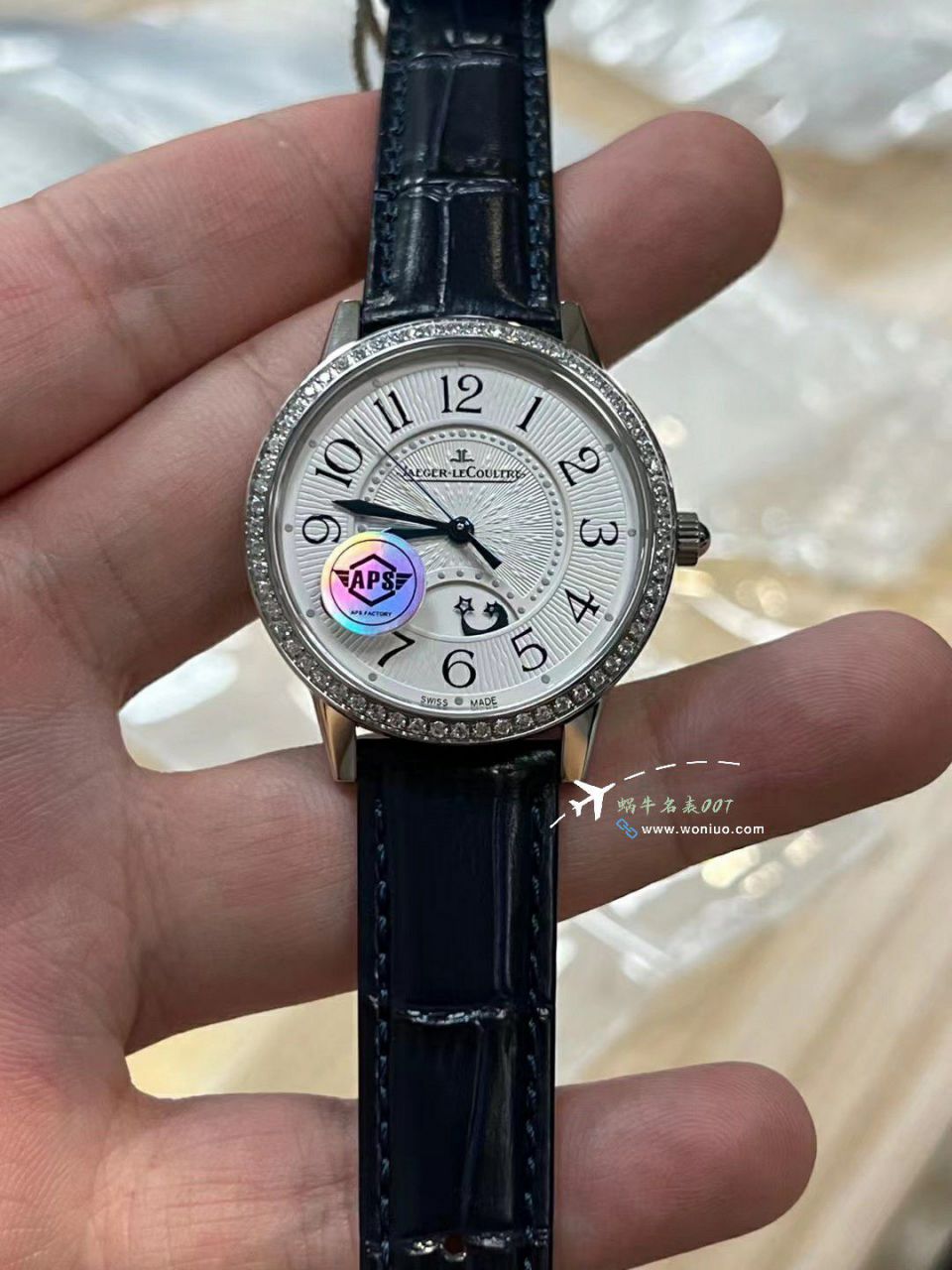 APS Jaeger-LeCoultre 约会女表一体机3448480广州 top 复刻 Jaeger-LeCoultre 手表 / JJ195