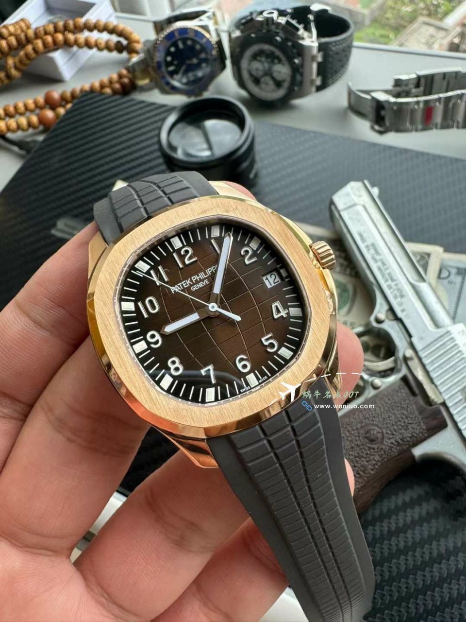  Video analysis 3K PATEK PHILIPPE AQUANAUT一比一复刻高仿金手雷5167R-001 wrist watch  / BD398
