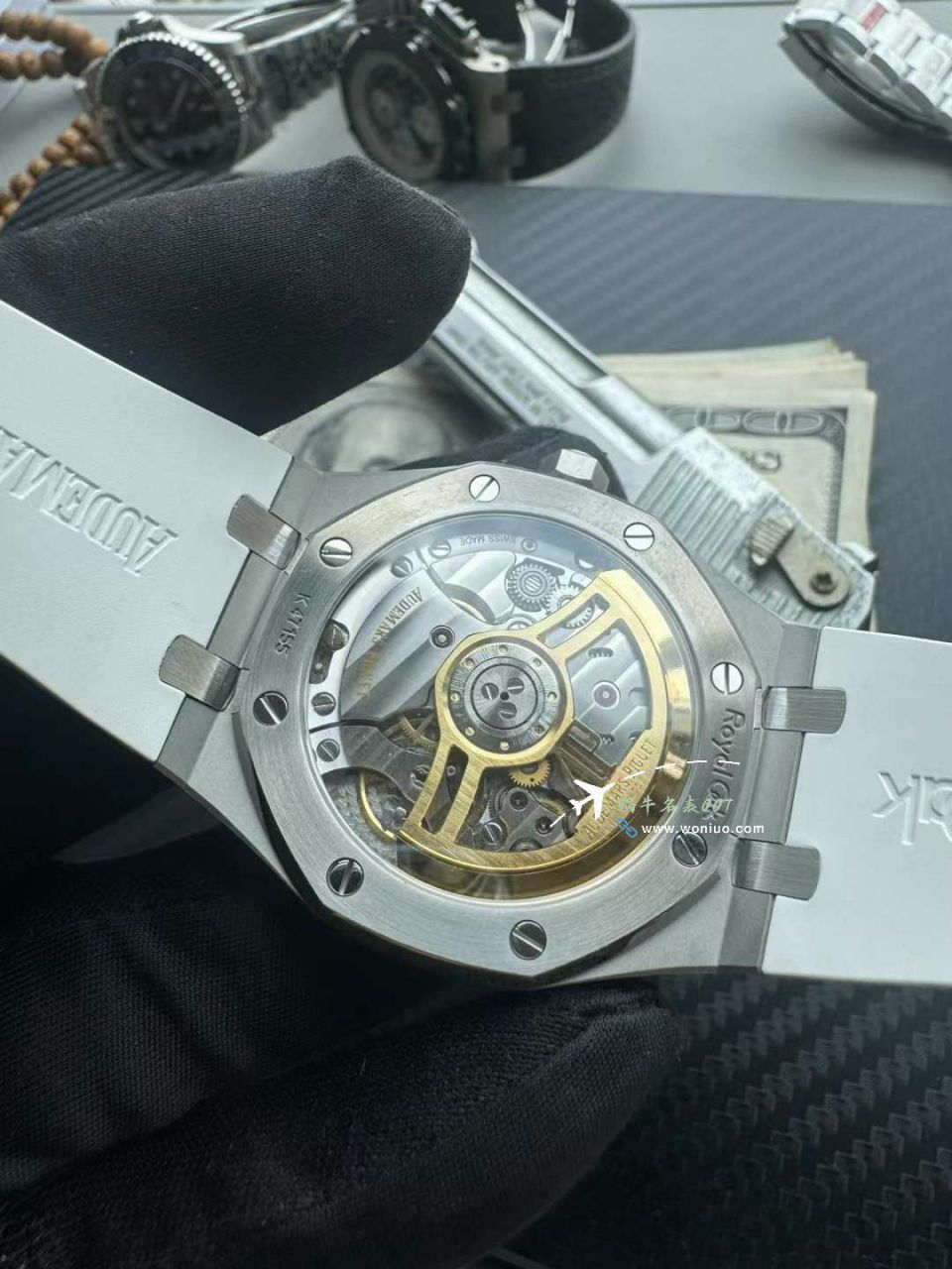 Video analysis APSAudemars Piguet 皇家橡树超A高仿复刻一体机15500ST.OO.1220ST.04橡胶 watchband   / AP279