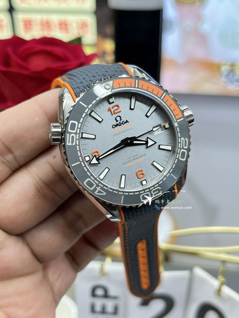 VSOMEGA Seamaster 复刻高仿600米 四分之一 215.92.44.21.99.001 wrist watch  / VS800