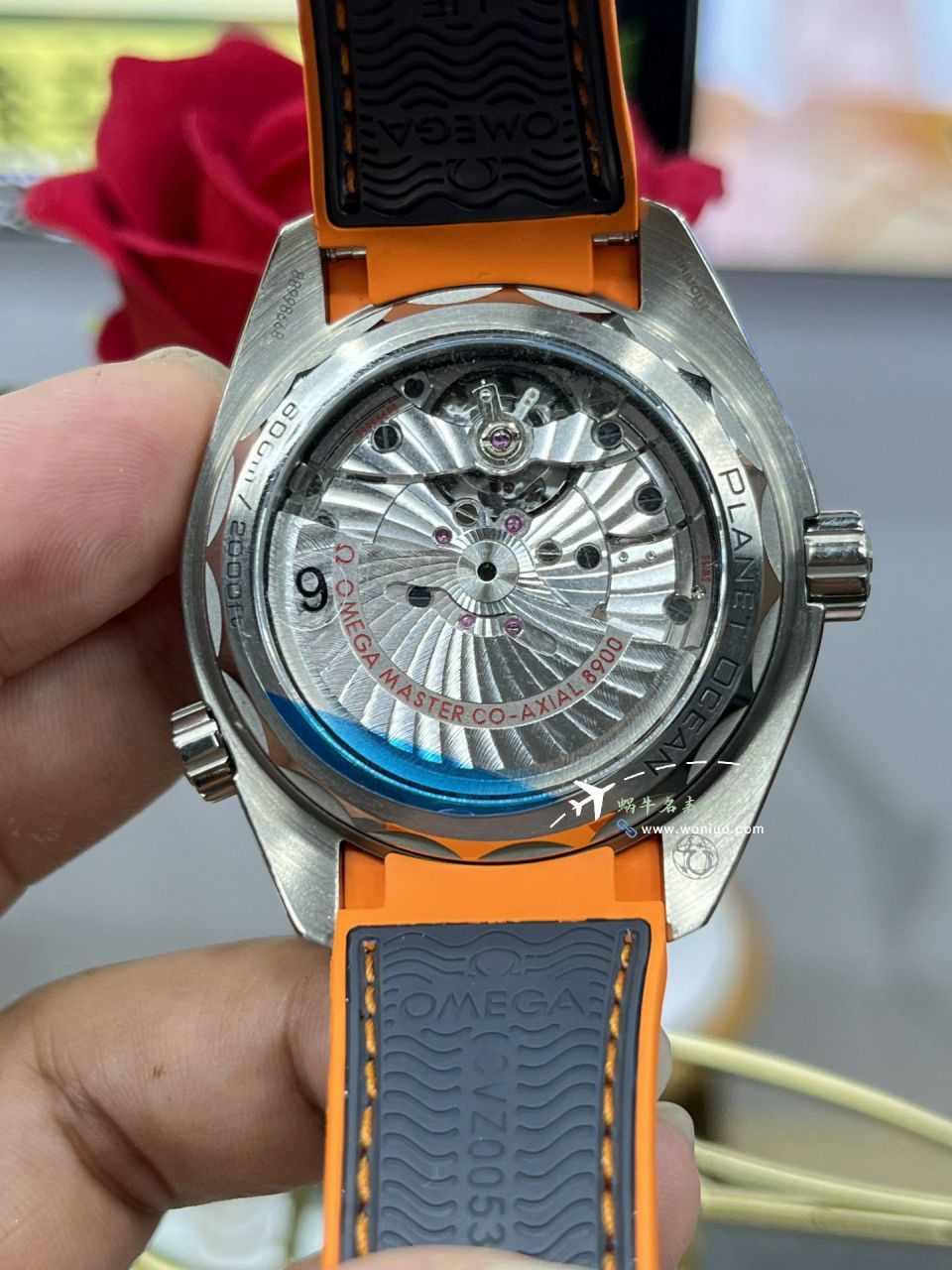 VSOMEGA Seamaster 复刻高仿600米 四分之一 215.92.44.21.99.001 wrist watch  / VS800