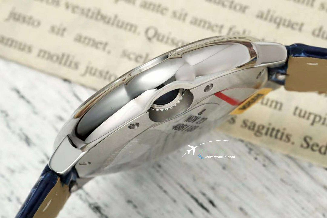 AF蜕变归来 Cartier  33mm蓝气球系列 wrist watch  / K351