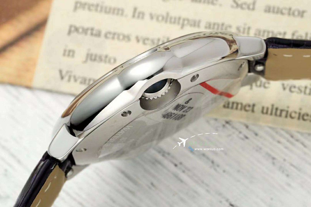 AF蜕变归来 Cartier  33mm蓝气球系列 wrist watch  / K351