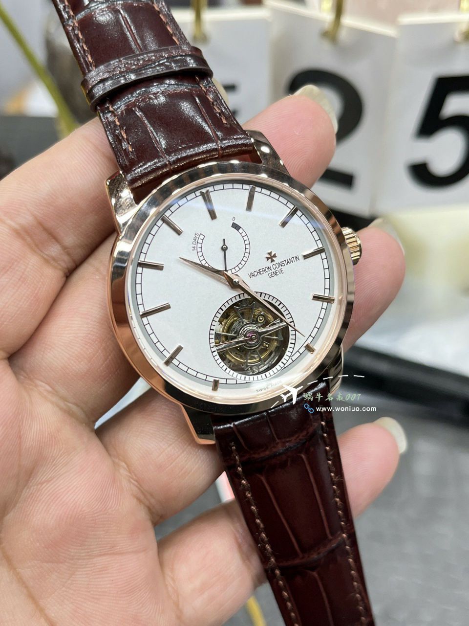 JL Jaeger-LeCoultre  Tourbillon  / JJ200