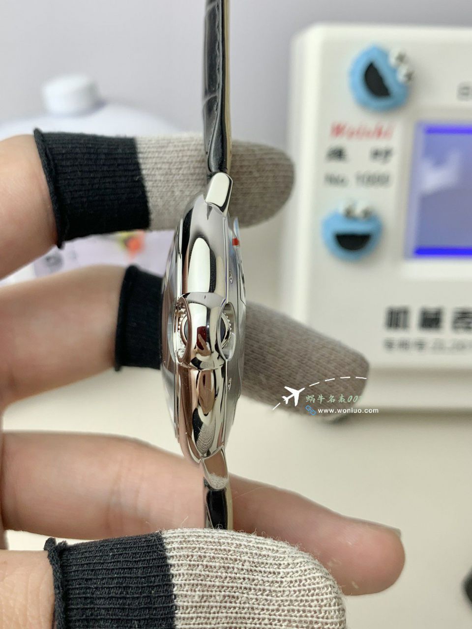 AF Factory  Cartier  蓝气球男装42MM系列复刻高仿W6920095 wrist watch  / K365