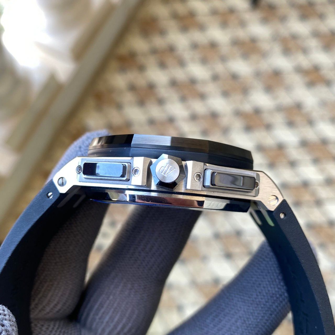 APF top 高仿复刻手表Audemars Piguet  Royal Oak Offshore 系列26400IO.OO.A004CA.01 wrist watch  / AP292
