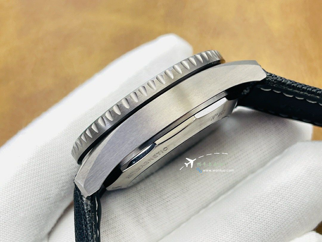 JB Factory Blancpain  Fifty Fathoms 系列5200-0153-B52A（极光绿 top 复刻高仿手表） wrist watch  / BP077