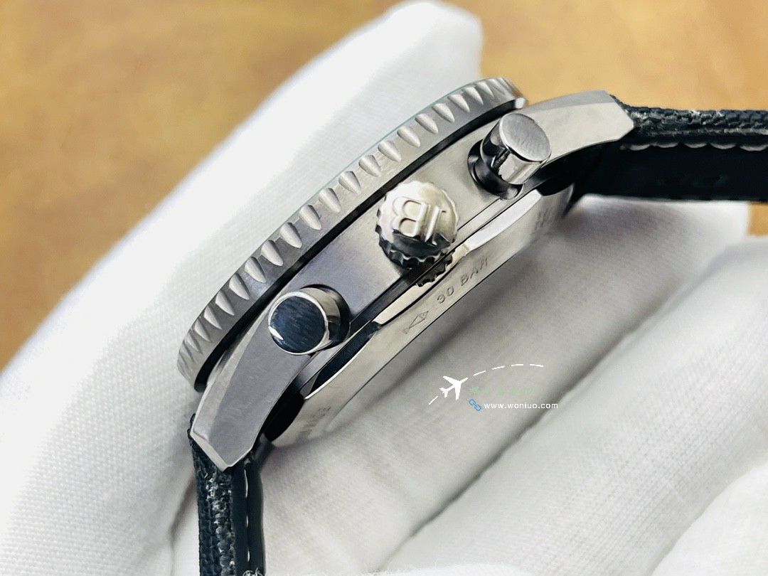 JB Factory Blancpain  Fifty Fathoms 系列5200-0153-B52A（极光绿 top 复刻高仿手表） wrist watch  / BP077