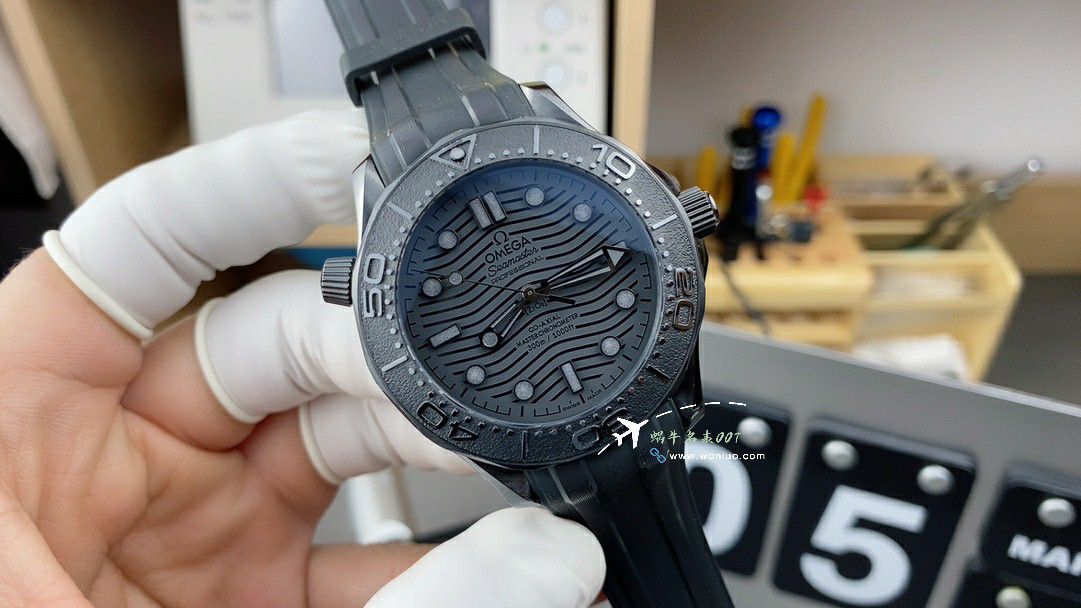 VS Factory OMEGA Seamaster 300米黑武士 top 复刻高仿手表210.92.44.20.01.003 wrist watch  / VS806