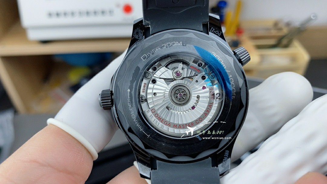 VS Factory OMEGA Seamaster 300米黑武士 top 复刻高仿手表210.92.44.20.01.003 wrist watch  / VS806