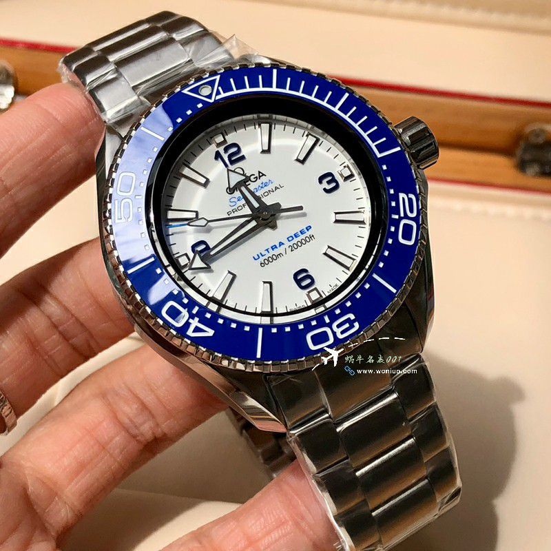 高端 copy customized 原单品质OMEGA Seamaster 系列 top 复刻高仿手表215.30.46.21.04.001 wrist watch 