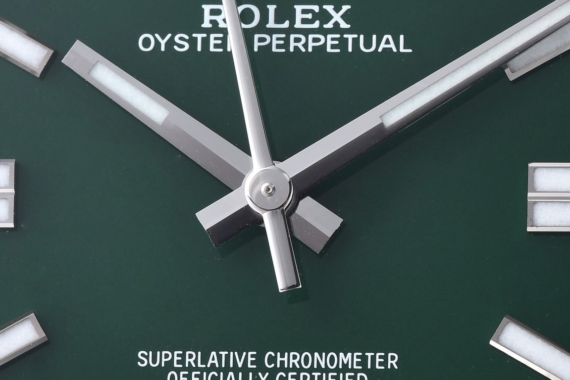 clean Factory  Rolex  oyster perpetual 动41毫米复刻高仿手表系列m124300-0005 wrist watch  / R881
