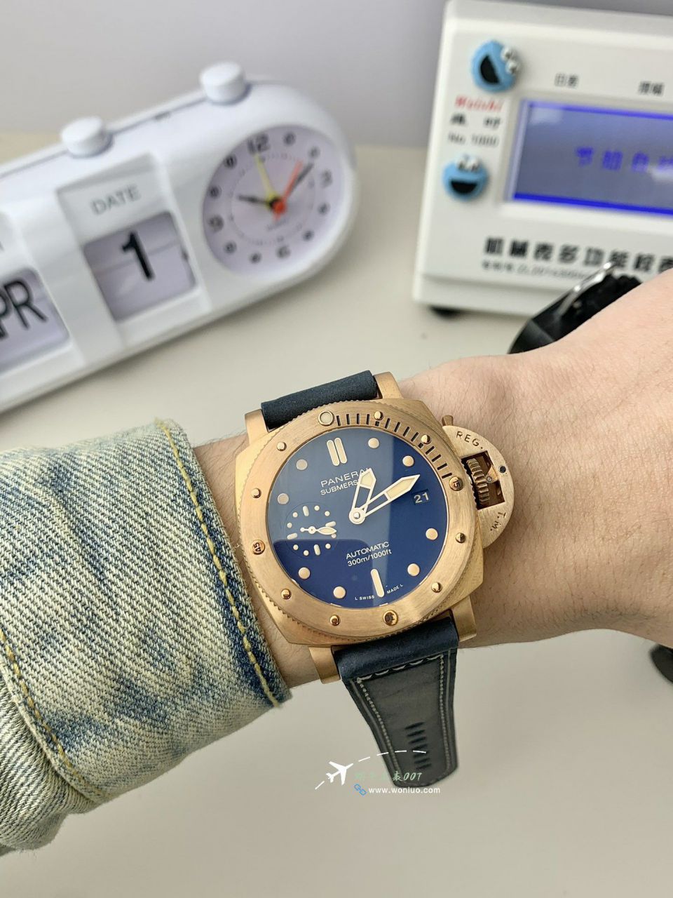 VSPanerai 潜行系列小青铜PAM01074，PAM1074Panerai 高仿手表多少钱 / VSPAM01074